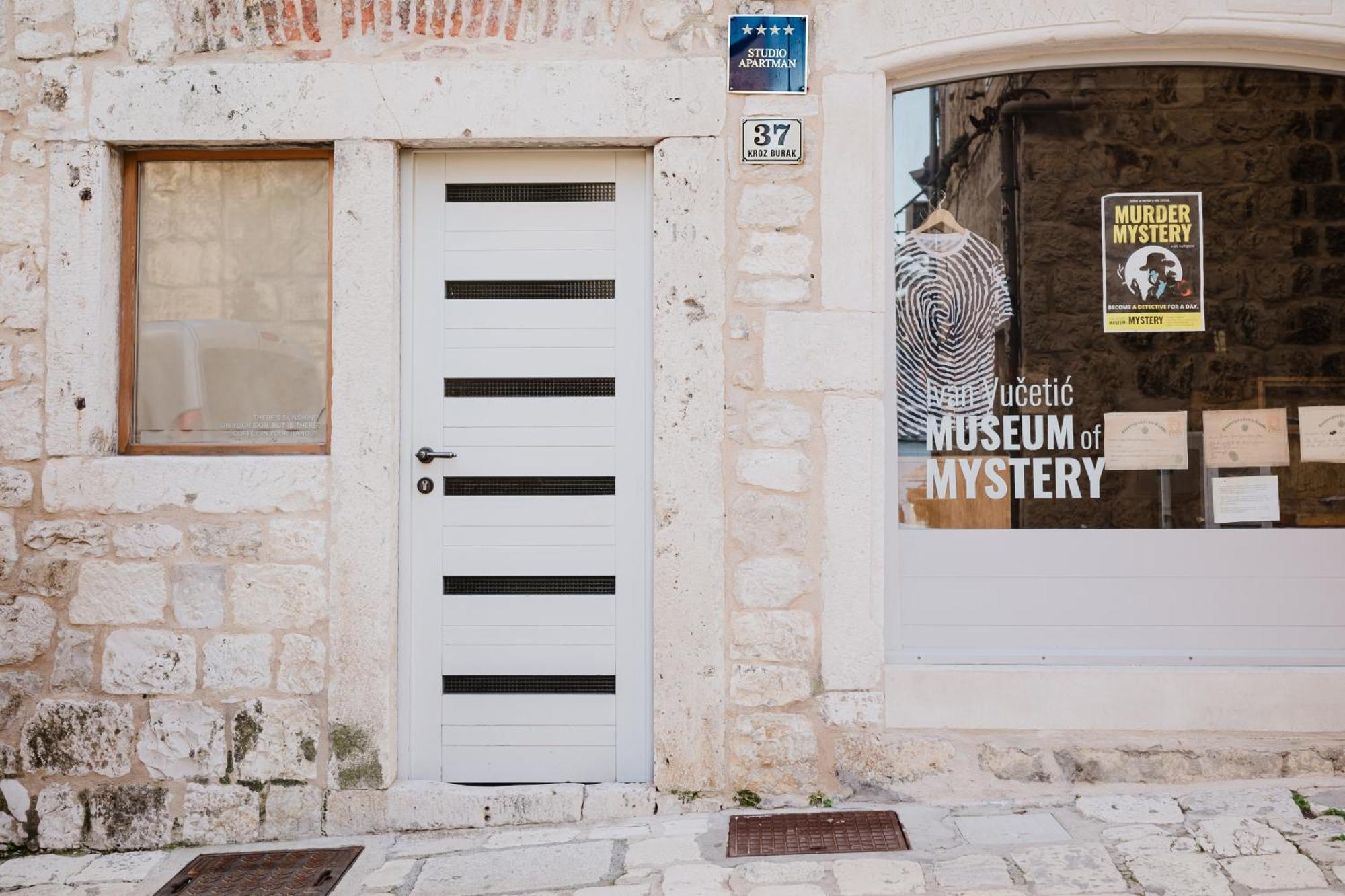 Fingerprint Central Apartment 5 Min From Center & Beach Hvar Town Eksteriør billede